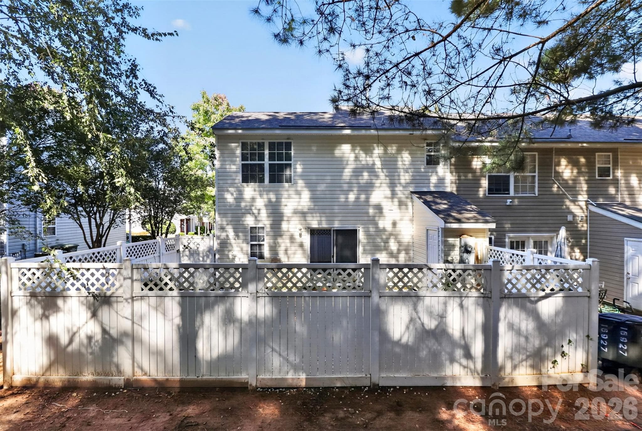 Townhouse at 16931 Greenlawn Hills Court, Charlotte, photo 33 of 34