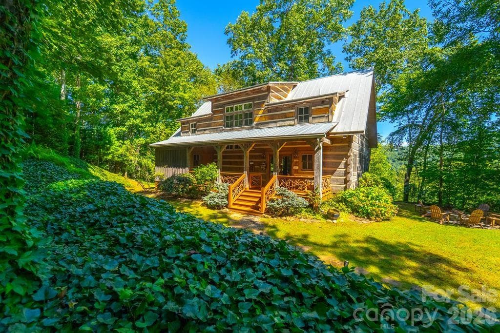 Single Family Residence at 246 Fiddle And A Bow Lane, Sylva, photo 2 of 47