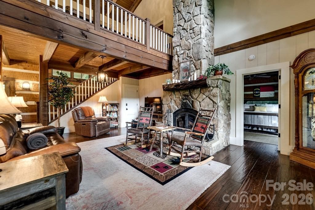 Single Family Residence at 246 Fiddle And A Bow Lane, Sylva, photo 10 of 47