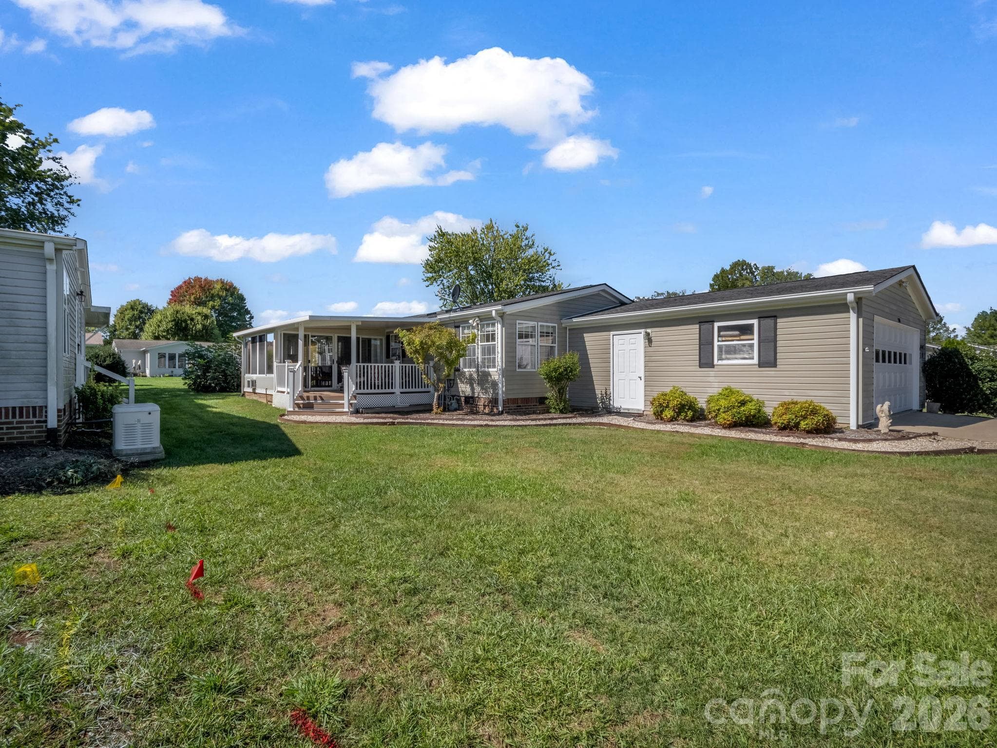 Single Family Residence at 528 Riverwind Drive, Hendersonville, photo 3 of 46