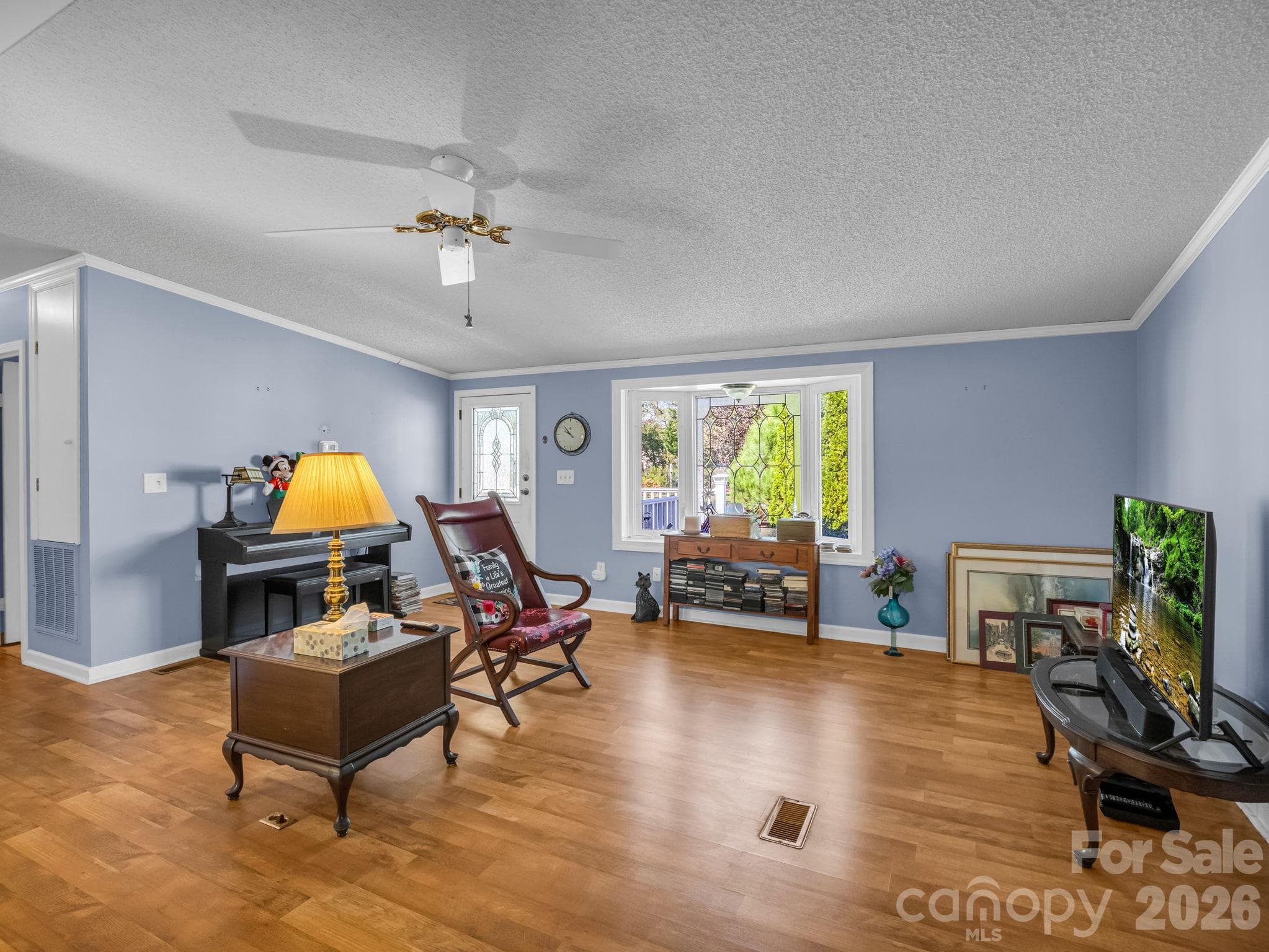 Single Family Residence at 528 Riverwind Drive, Hendersonville, photo 13 of 46