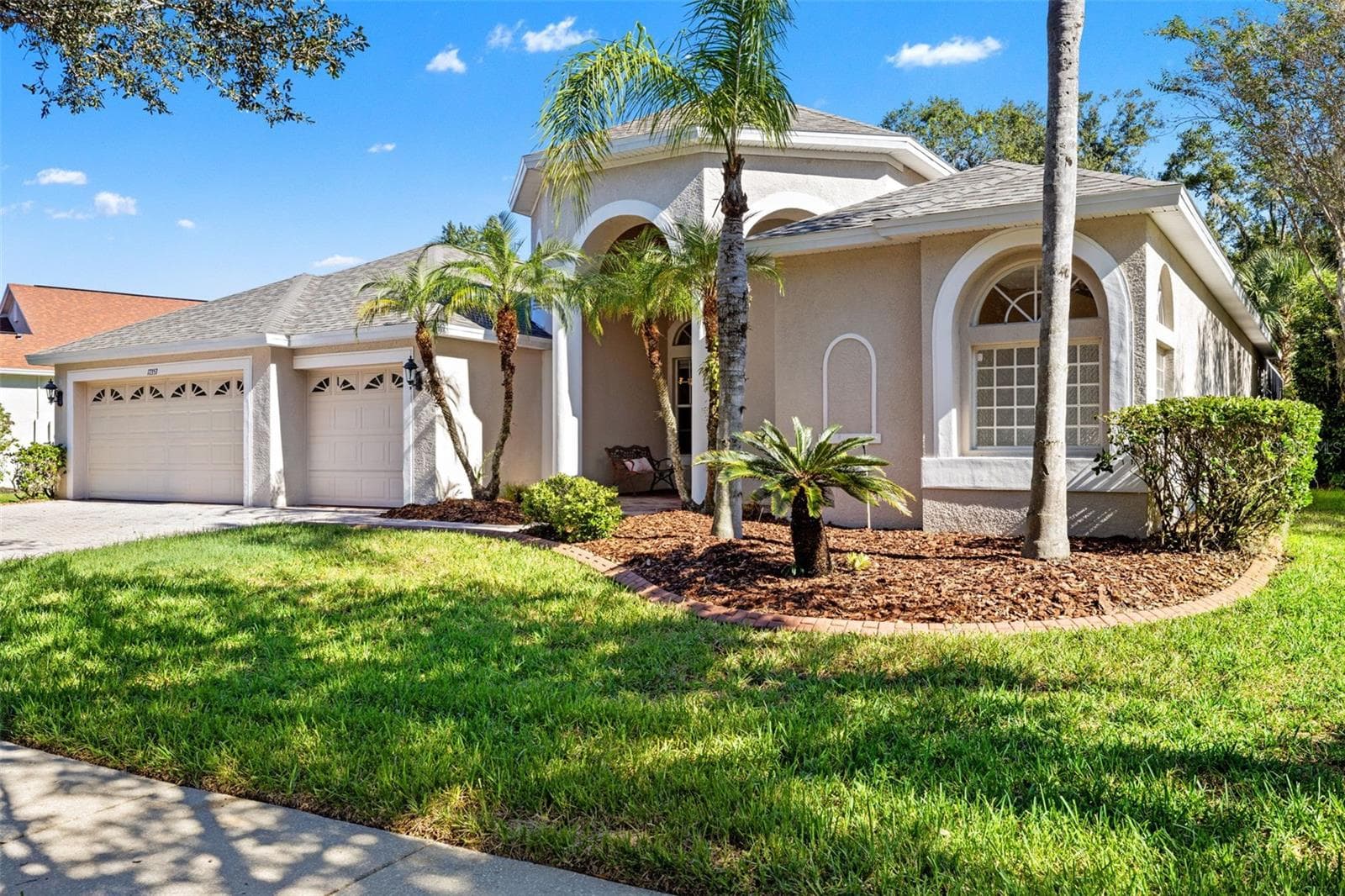 Single Family Residence at 17353 EMERALD CHASE DR, TAMPA, photo 6 of 64