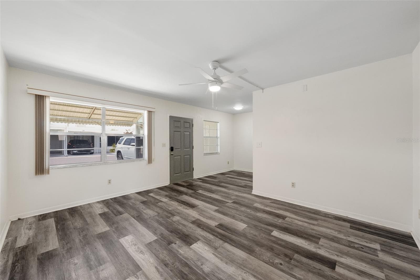 Villa at 13940 ANONA HEIGHTS DR #113, LARGO, photo 7 of 28