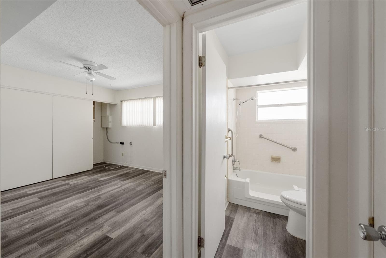 Villa at 13940 ANONA HEIGHTS DR #113, LARGO, photo 11 of 28