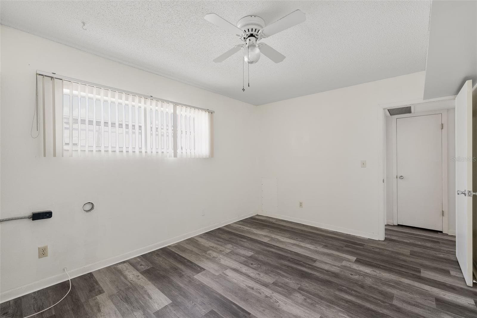 Villa at 13940 ANONA HEIGHTS DR #113, LARGO, photo 14 of 28
