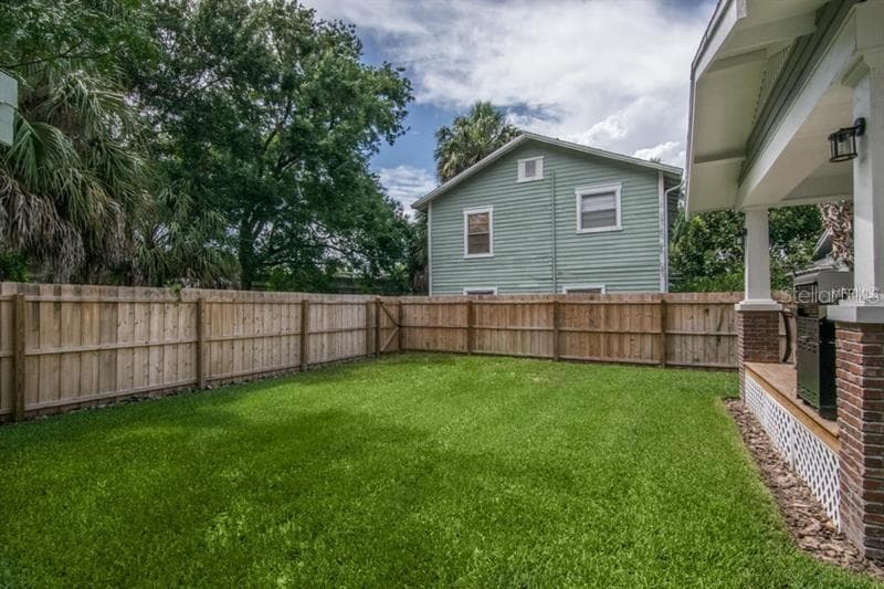 Single Family Residence at 905 S BRUCE ST, TAMPA, photo 22 of 25