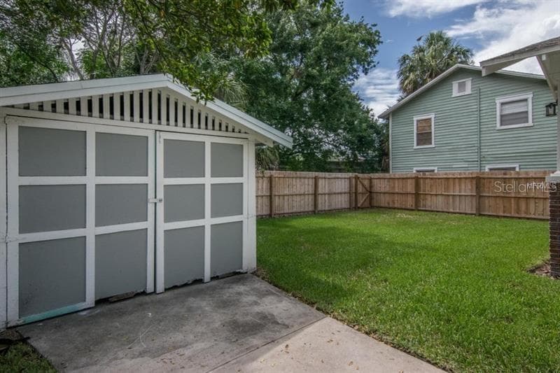 Single Family Residence at 905 S BRUCE ST, TAMPA, photo 24 of 25