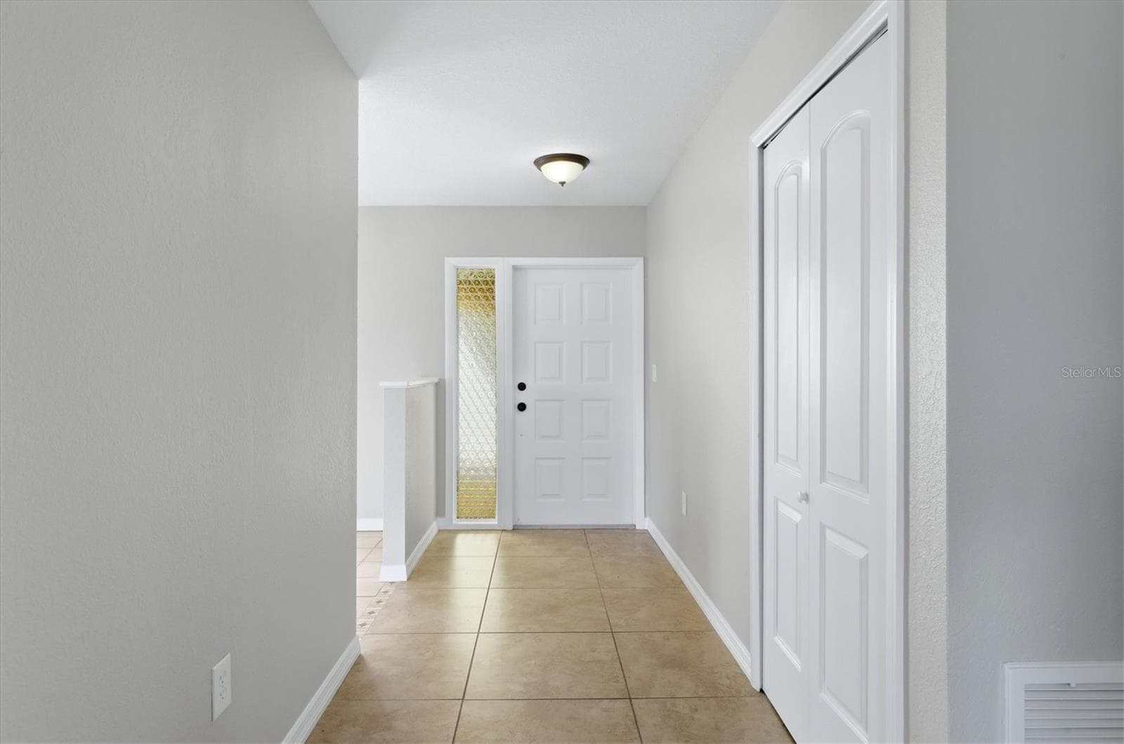 Single Family Residence at 1484 OVERBROOK RD, ENGLEWOOD, photo 11 of 44