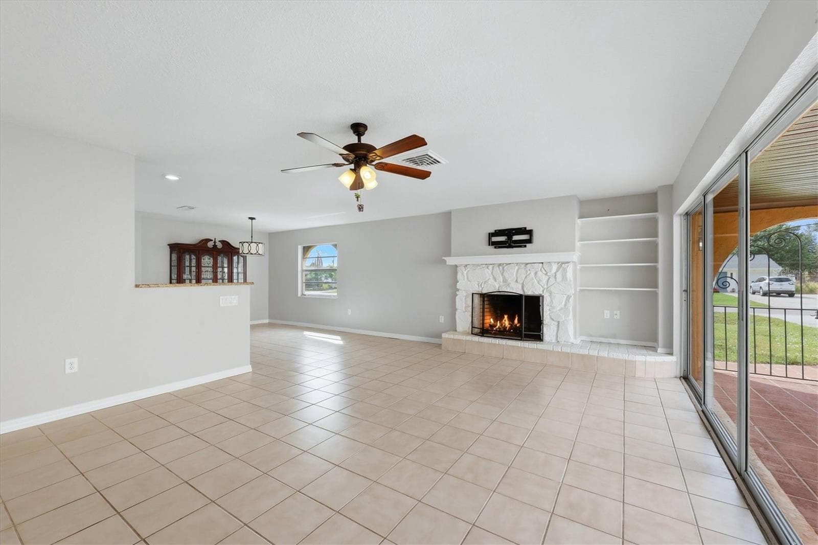 Single Family Residence at 1484 OVERBROOK RD, ENGLEWOOD, photo 12 of 44