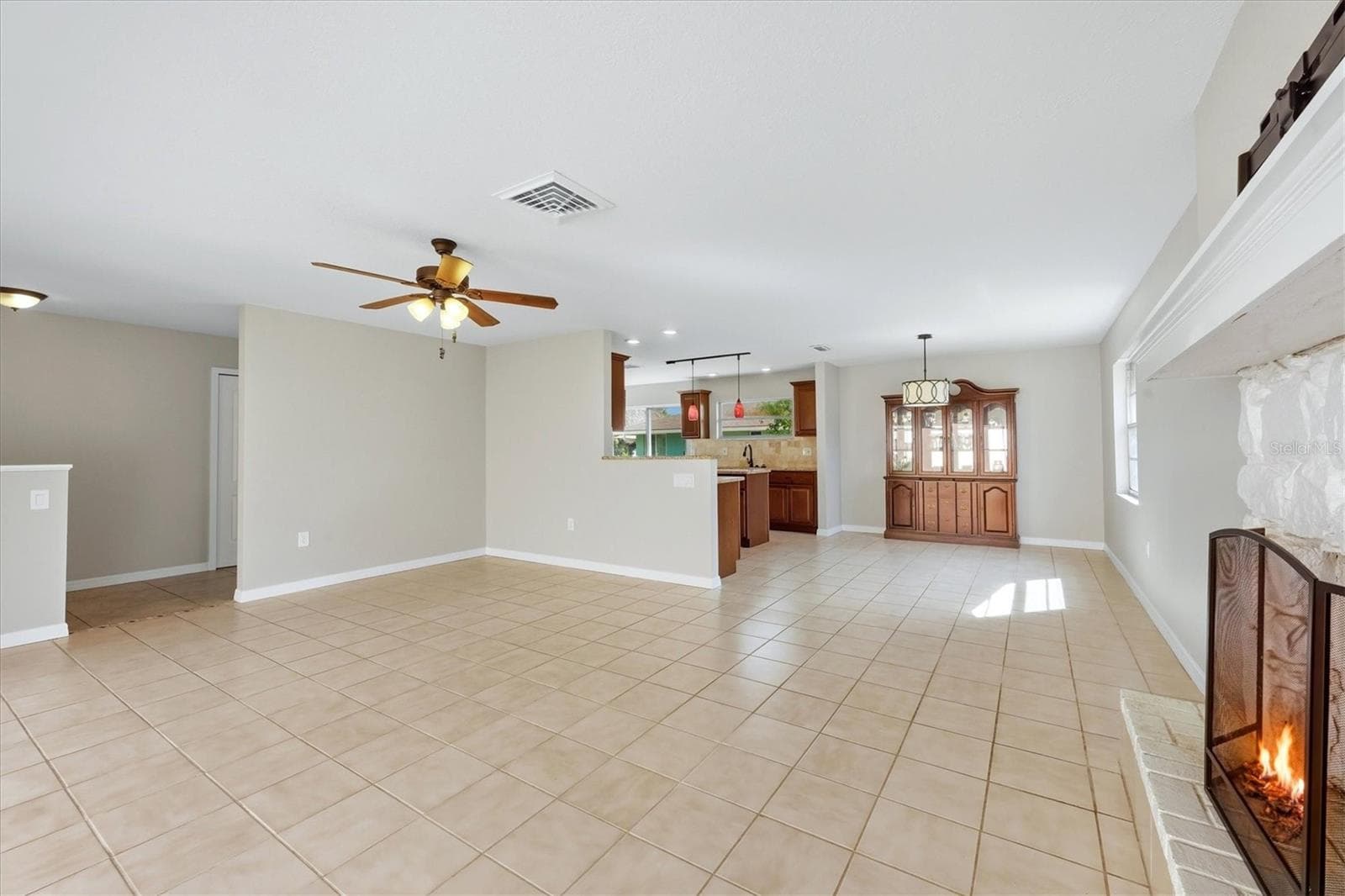 Single Family Residence at 1484 OVERBROOK RD, ENGLEWOOD, photo 16 of 44