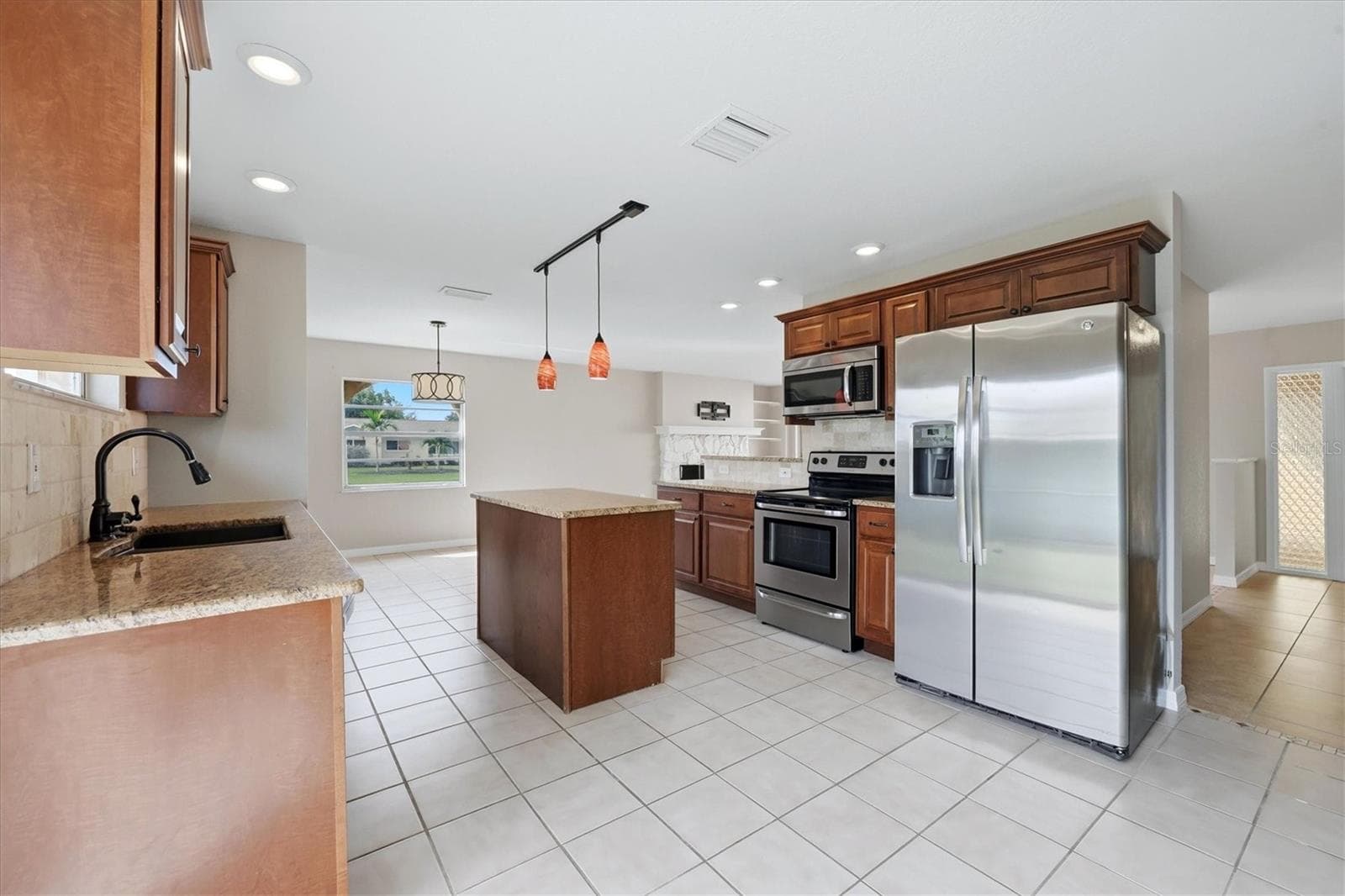 Single Family Residence at 1484 OVERBROOK RD, ENGLEWOOD, photo 20 of 44