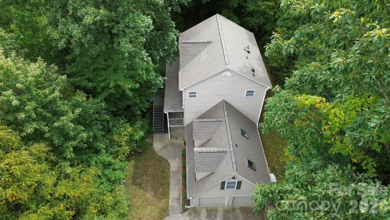 New roof and skylights! - 22 Great Aspen Way, Black Mountain