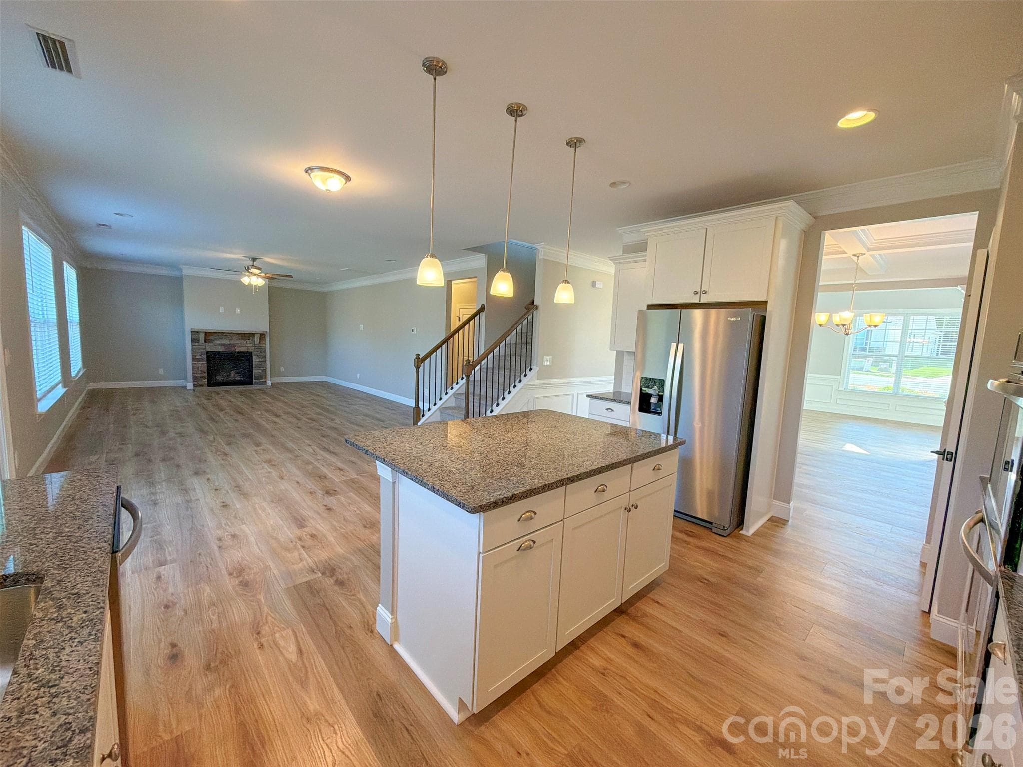 Single Family Residence at 162 Blueview Road, Mooresville, photo 11 of 44