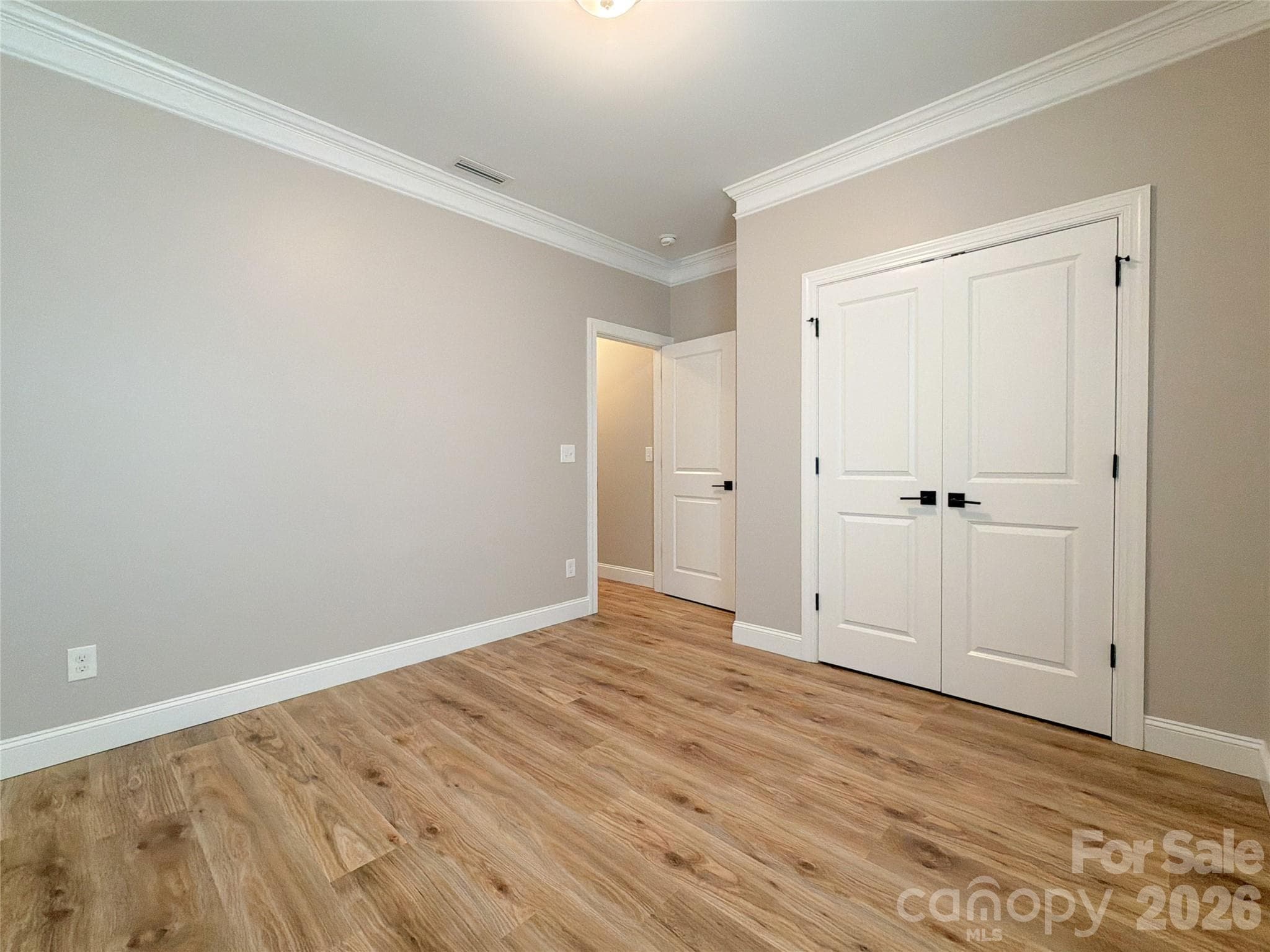 Single Family Residence at 162 Blueview Road, Mooresville, photo 19 of 44