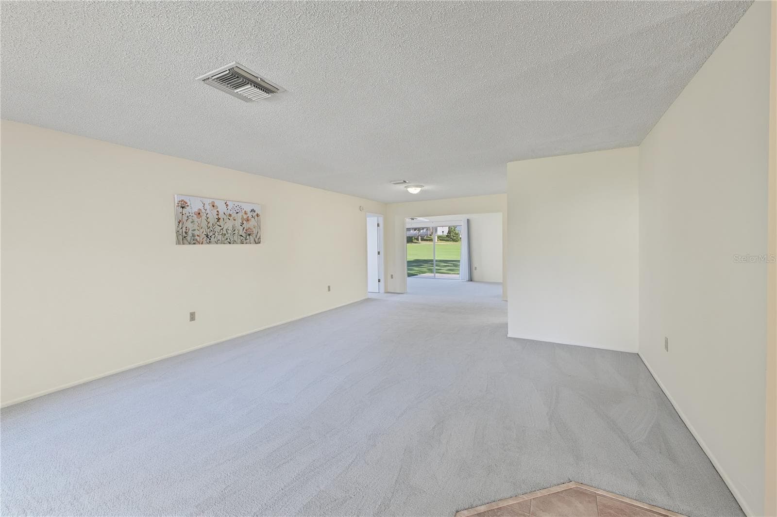 Single Family Residence at 7103 CROWN OAKS DR, SPRING HILL, photo 9 of 75