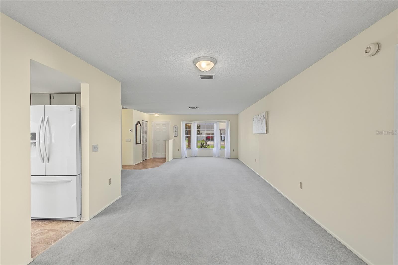 Single Family Residence at 7103 CROWN OAKS DR, SPRING HILL, photo 15 of 75
