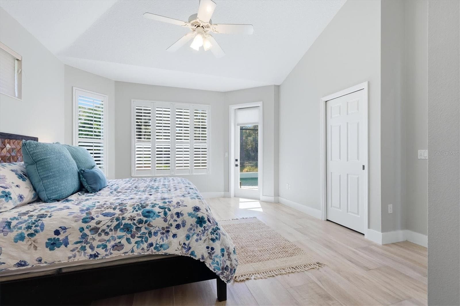 Single Family Residence at 6514 OAKLAND HILLS DR, LAKEWOOD RANCH, photo 15 of 55