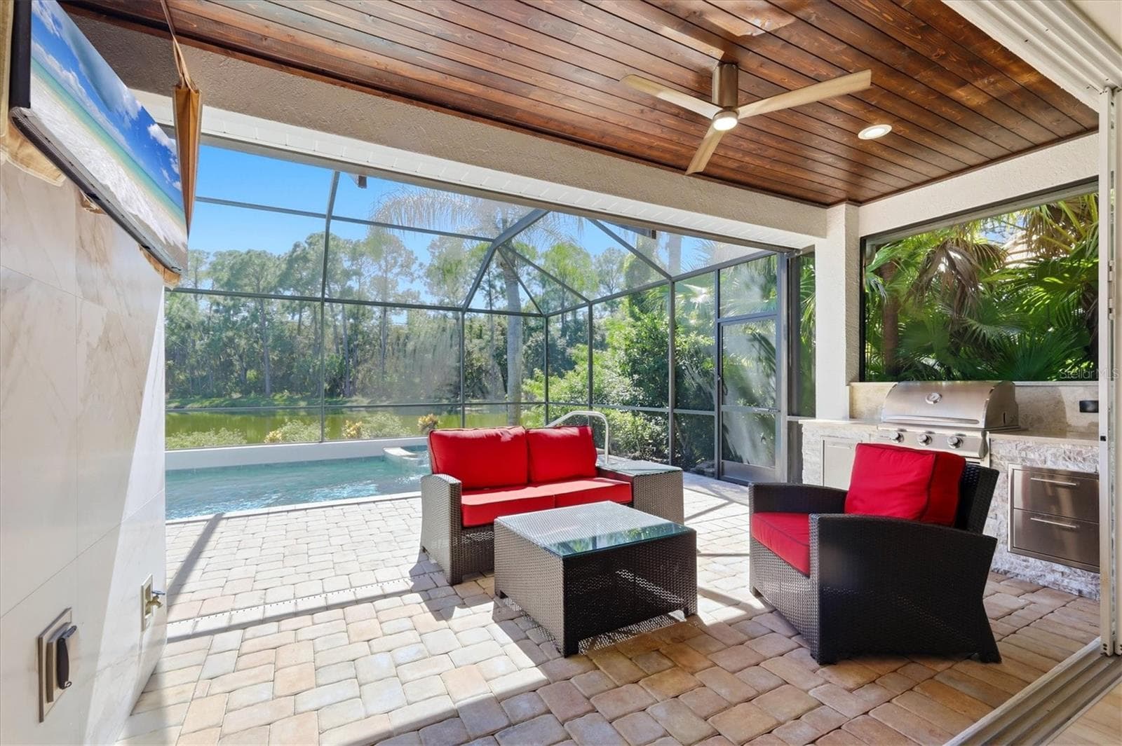 Single Family Residence at 6514 OAKLAND HILLS DR, LAKEWOOD RANCH, photo 27 of 55