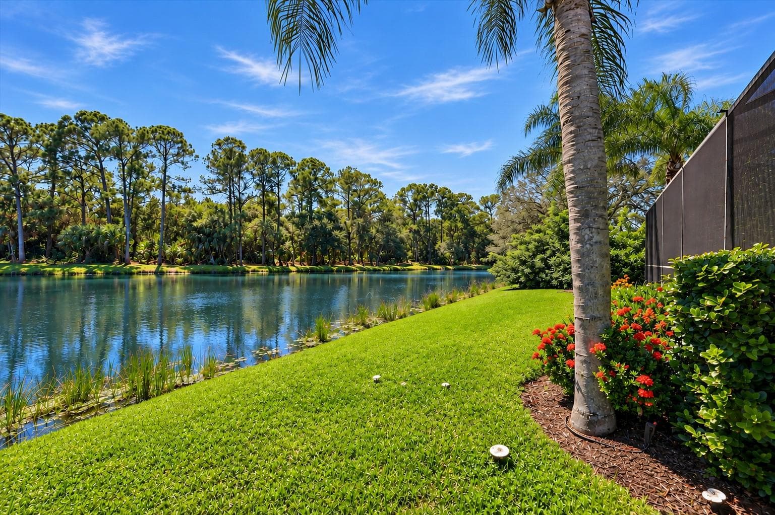 Single Family Residence at 6514 OAKLAND HILLS DR, LAKEWOOD RANCH, photo 36 of 55