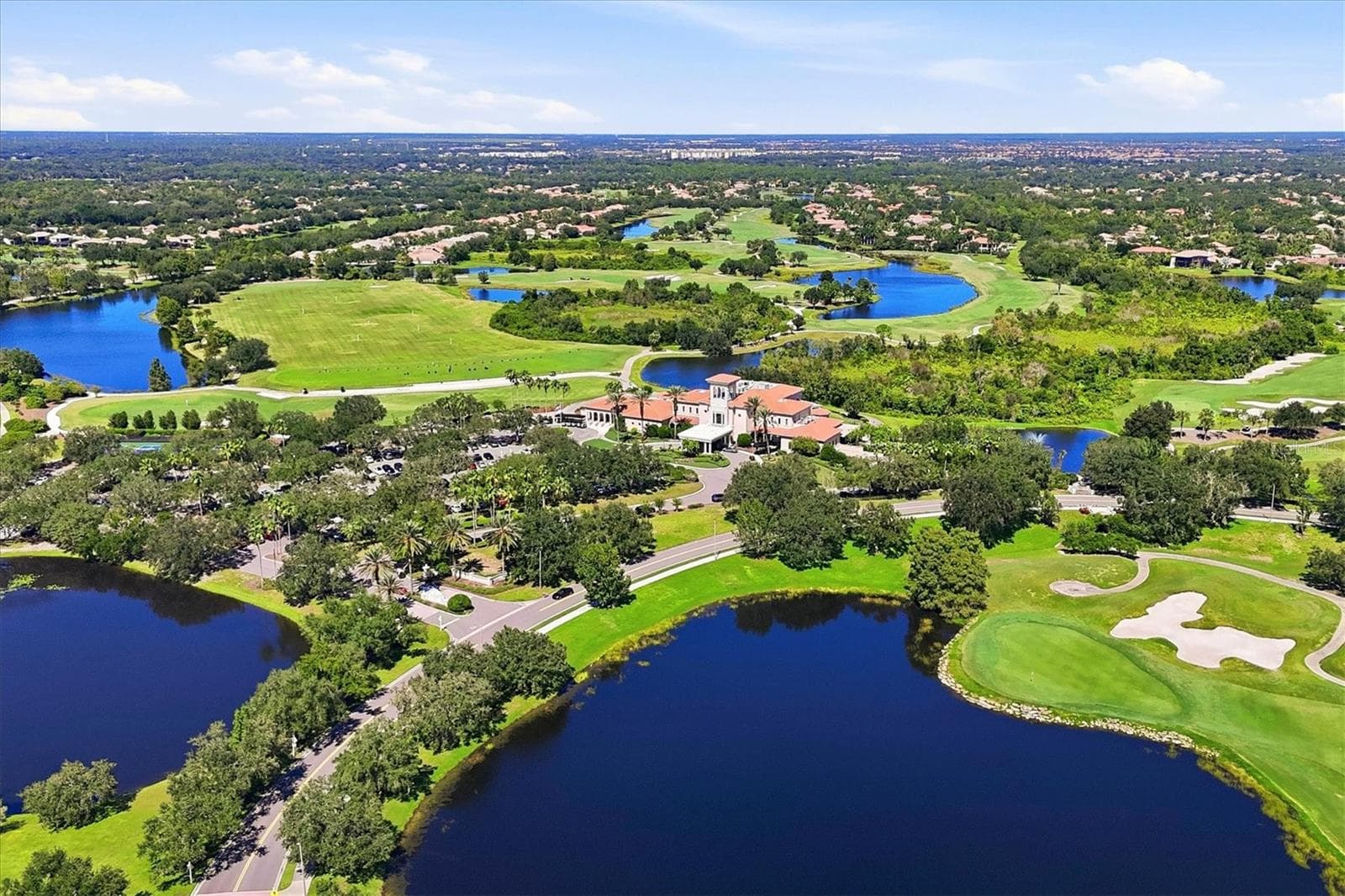 Single Family Residence at 6514 OAKLAND HILLS DR, LAKEWOOD RANCH, photo 43 of 55