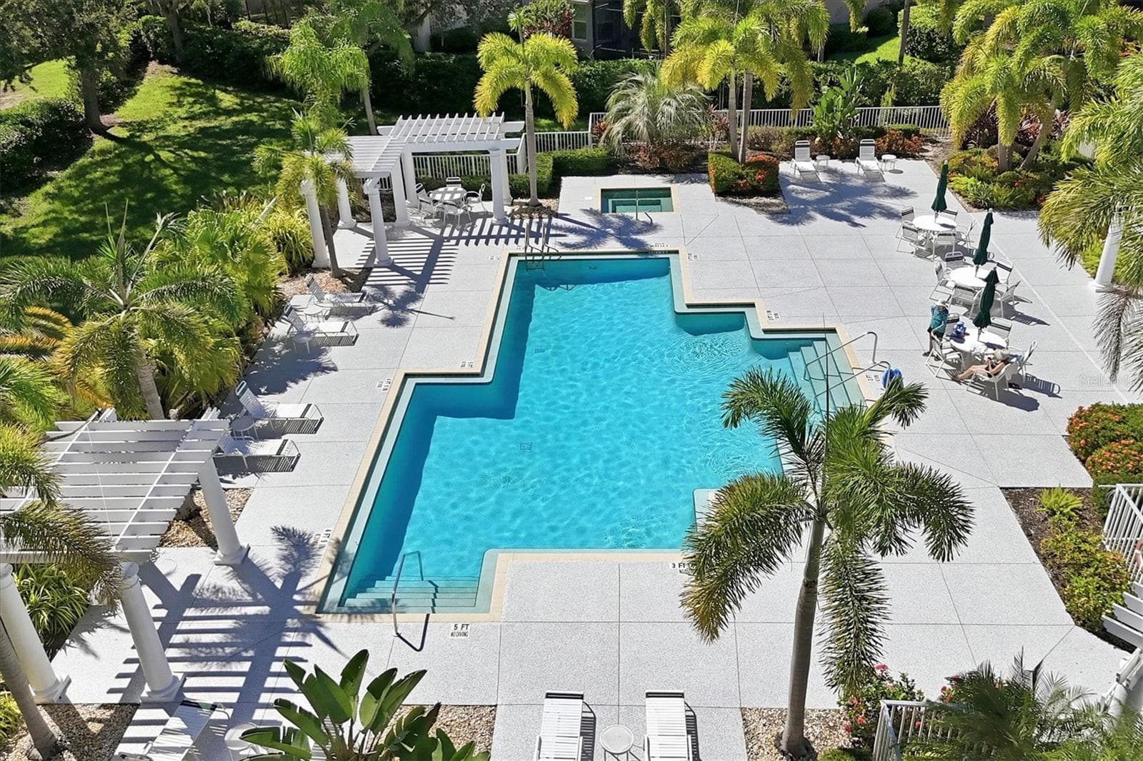 Single Family Residence at 6514 OAKLAND HILLS DR, LAKEWOOD RANCH, photo 47 of 55