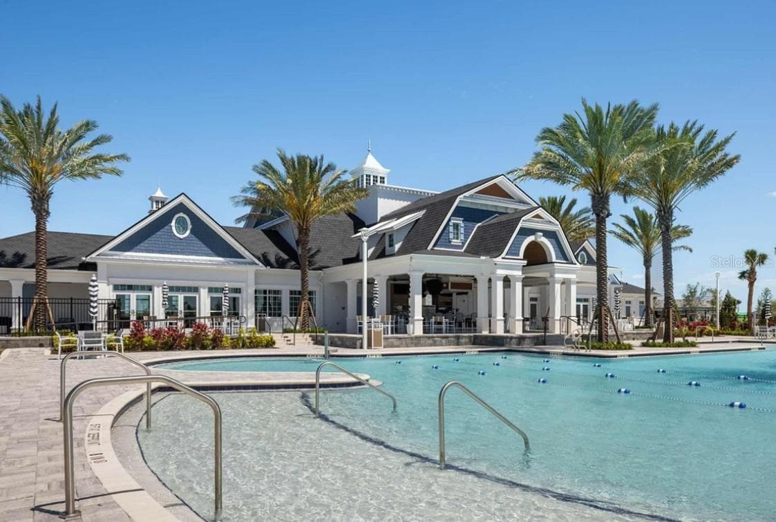Community Amenities - 18050 FOXTAIL LOOP, VENICE