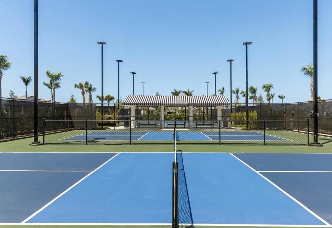 Community Amenities - 18050 FOXTAIL LOOP, VENICE