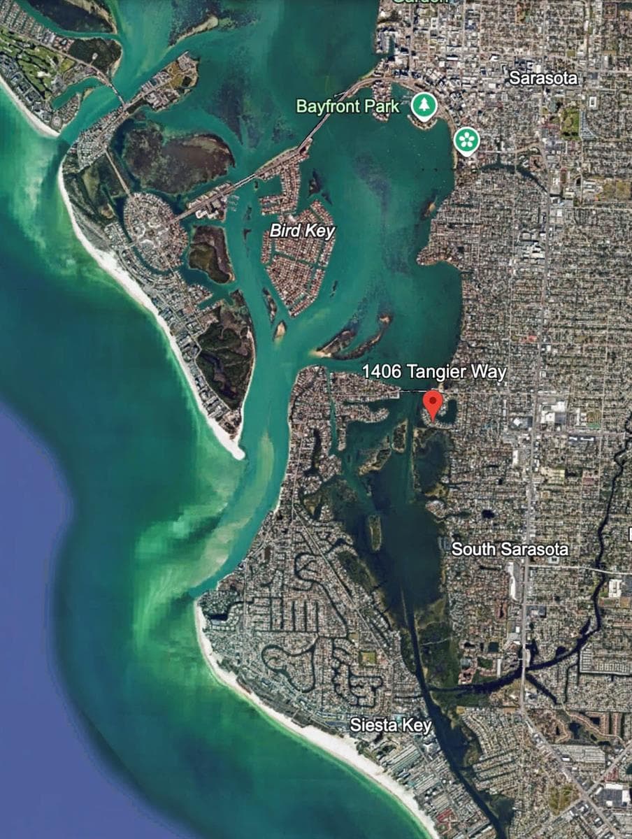Deepwater boating to the gulf, with no fixed bridges. - 1406 TANGIER WAY, SARASOTA