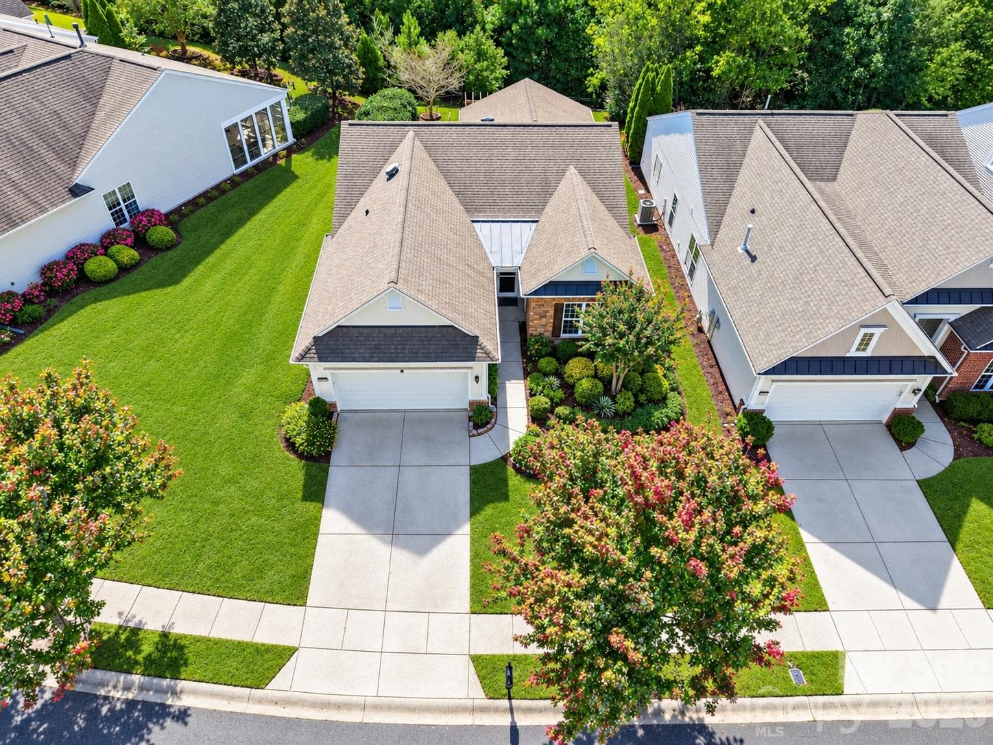 Single Family Residence at 8077 Crater Lake Drive, Indian Land, photo 2 of 28