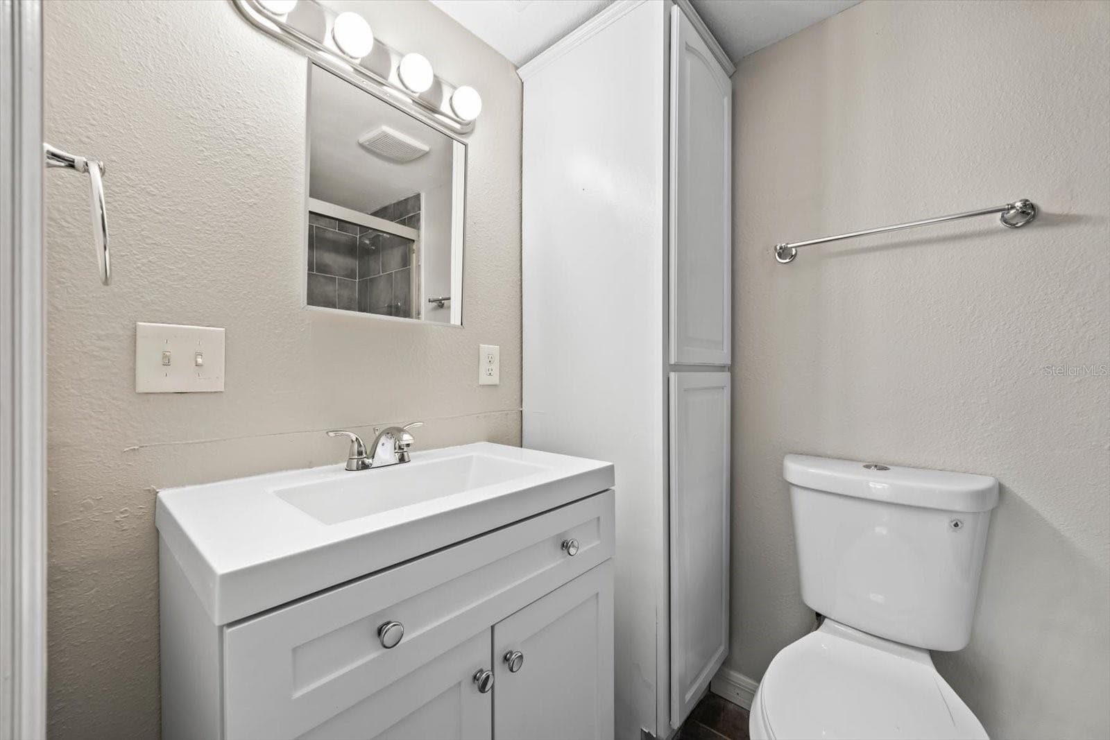 Condominium at 7169 E BANK DR #7169, TAMPA, photo 15 of 22
