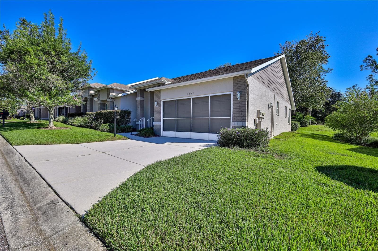 Villa at 2427 HIDDEN TRAIL DR, SPRING HILL, photo 4 of 58