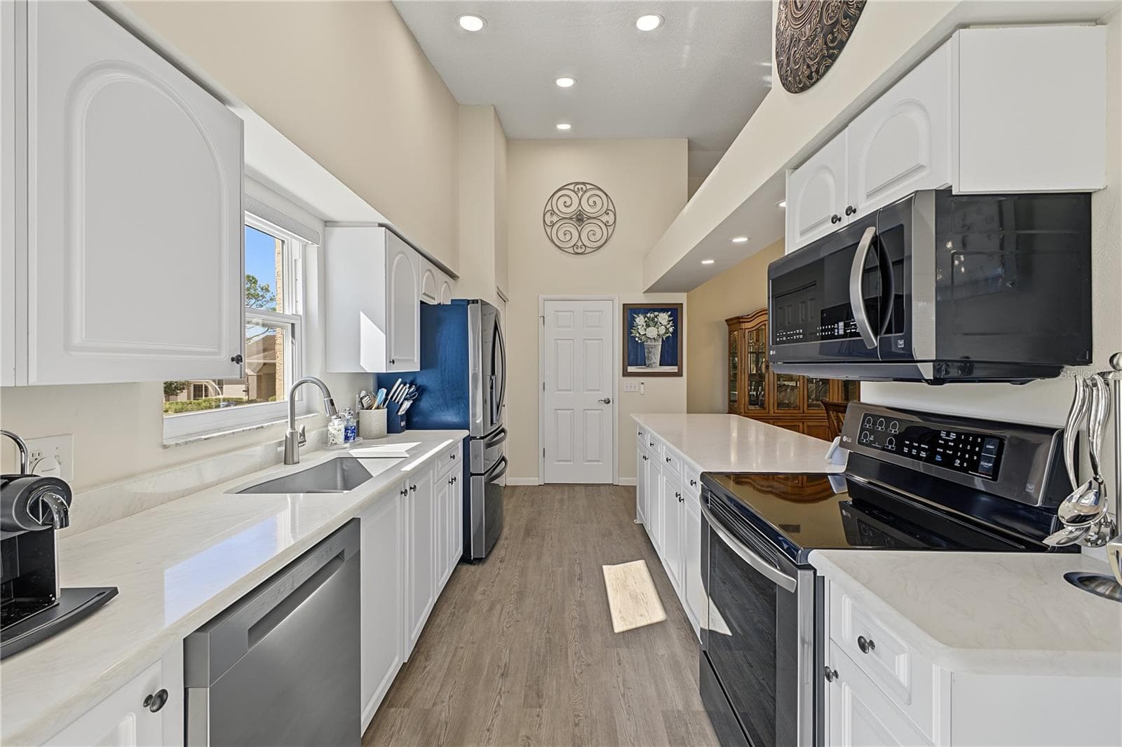 Villa at 2427 HIDDEN TRAIL DR, SPRING HILL, photo 12 of 58