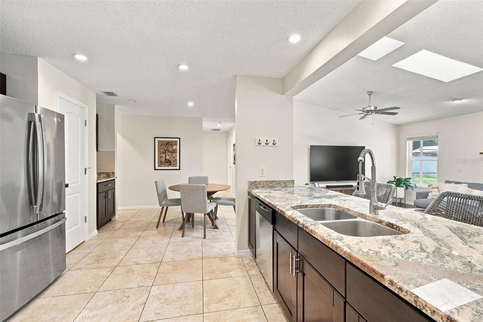 Single Family Residence at 874 PINEWOOD TER W, PALM HARBOR, photo 9 of 75
