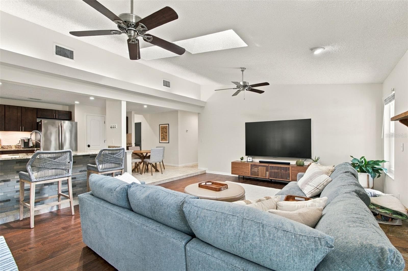Single Family Residence at 874 PINEWOOD TER W, PALM HARBOR, photo 14 of 75