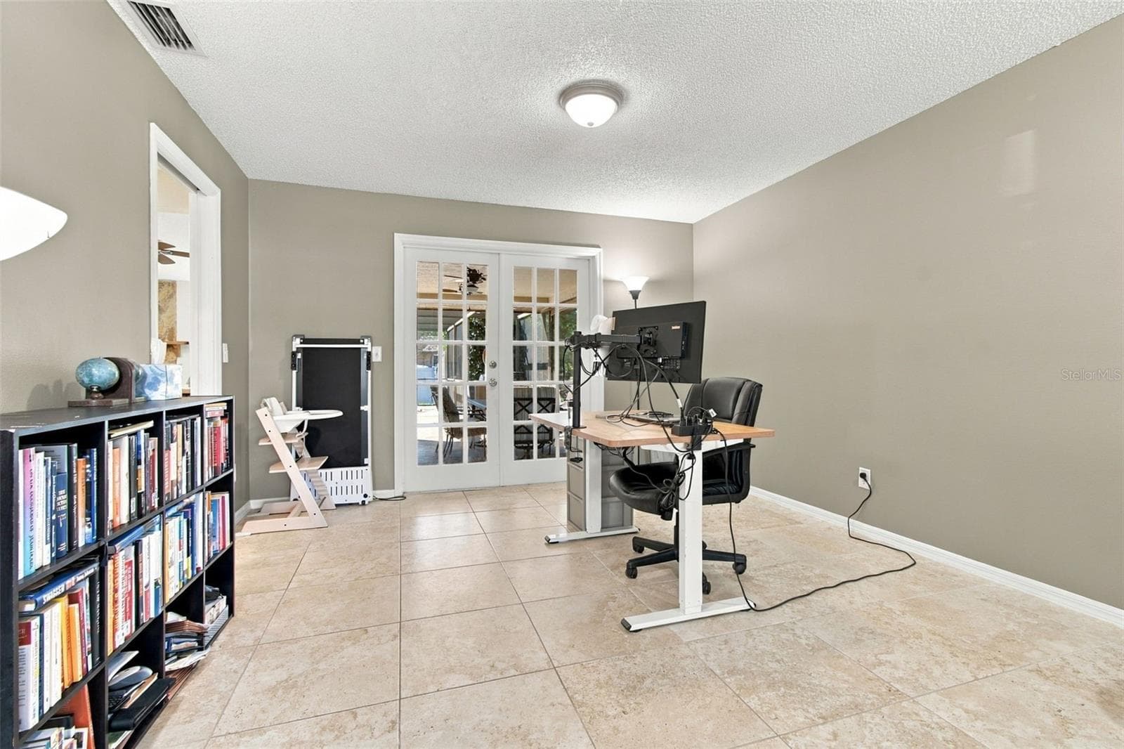 Single Family Residence at 874 PINEWOOD TER W, PALM HARBOR, photo 31 of 75