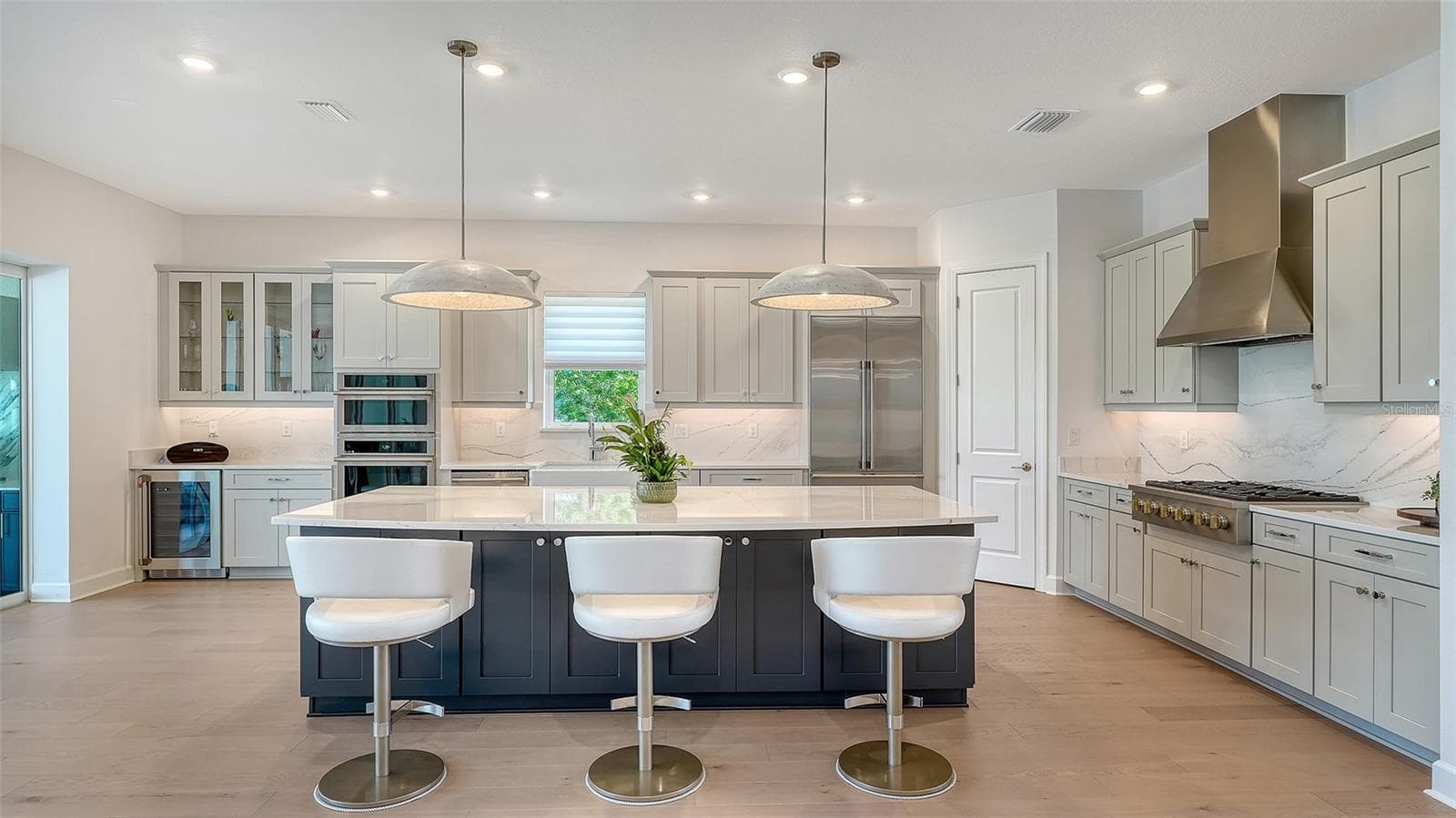 Single Family Residence at 15159 CONTENTA LOOP, LAKEWOOD RANCH, photo 35 of 108