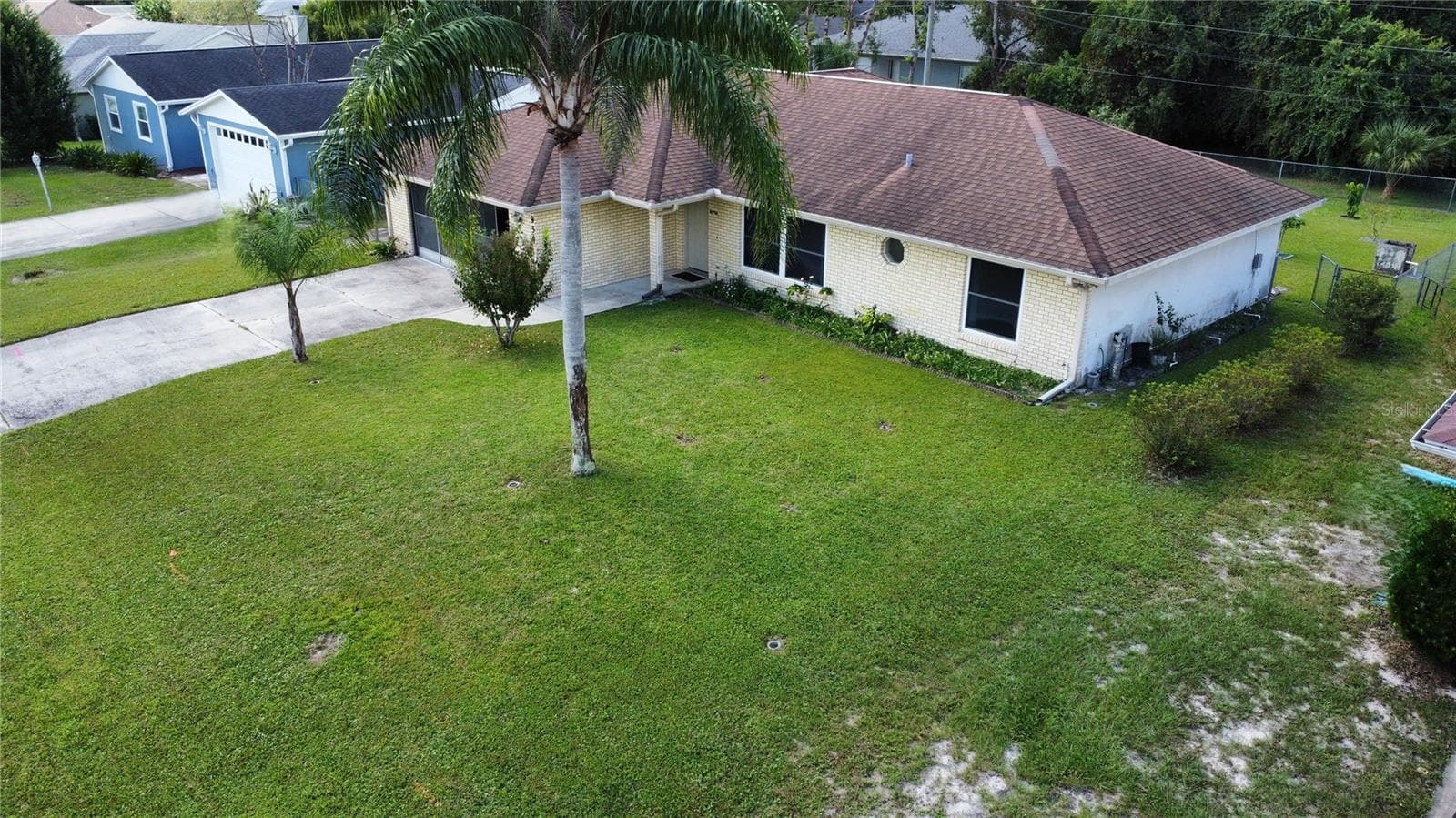 Single Family Residence at 1954 TILBURG AVE, DELTONA, photo 4 of 17