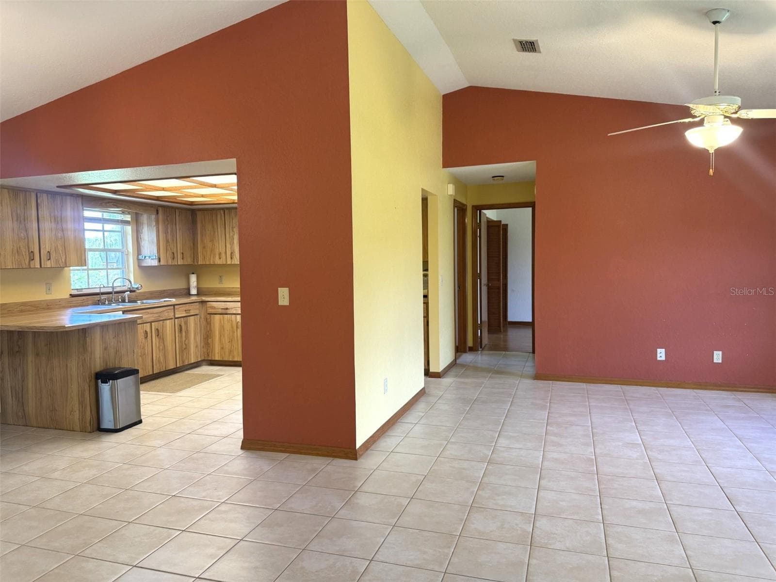 Single Family Residence at 1954 TILBURG AVE, DELTONA, photo 6 of 17