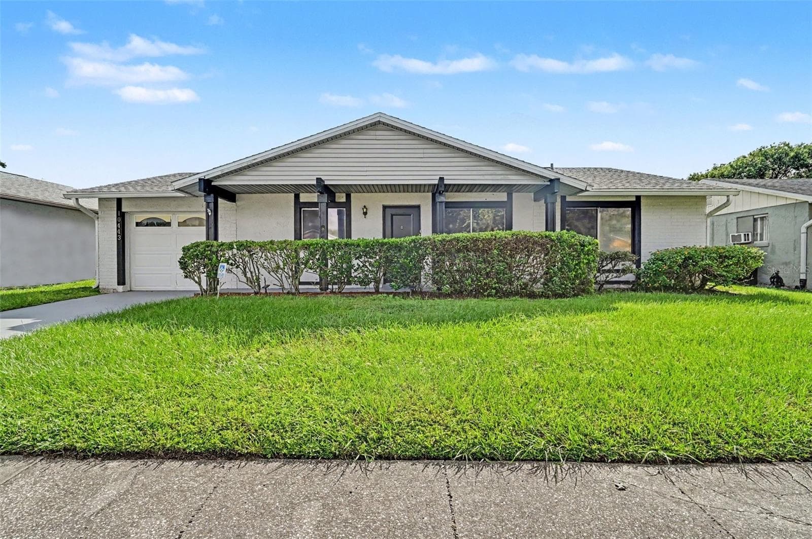 Single Family Residence at 10443 LARISSA ST, ORLANDO, photo 3 of 41