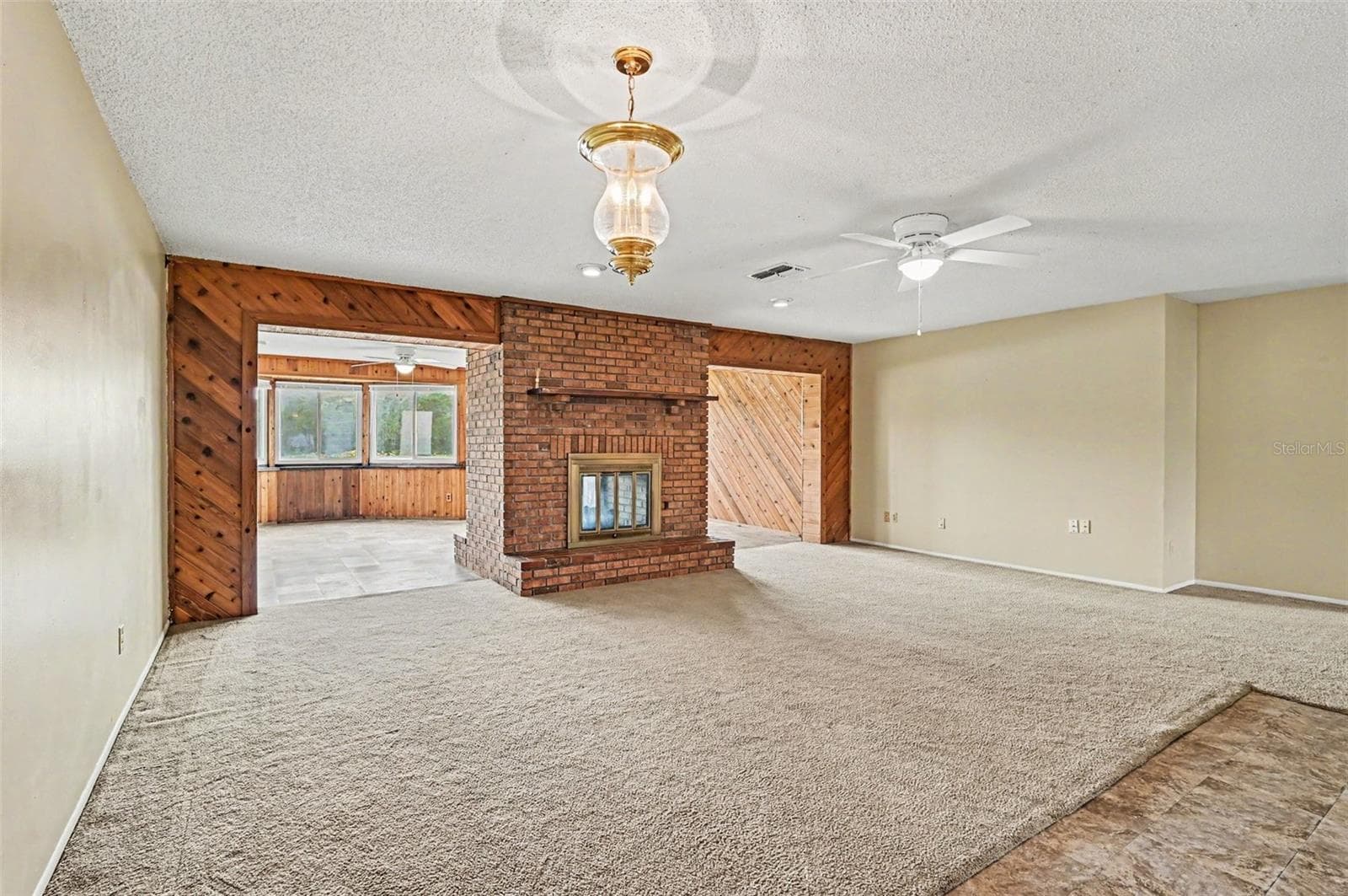 Single Family Residence at 10443 LARISSA ST, ORLANDO, photo 16 of 41