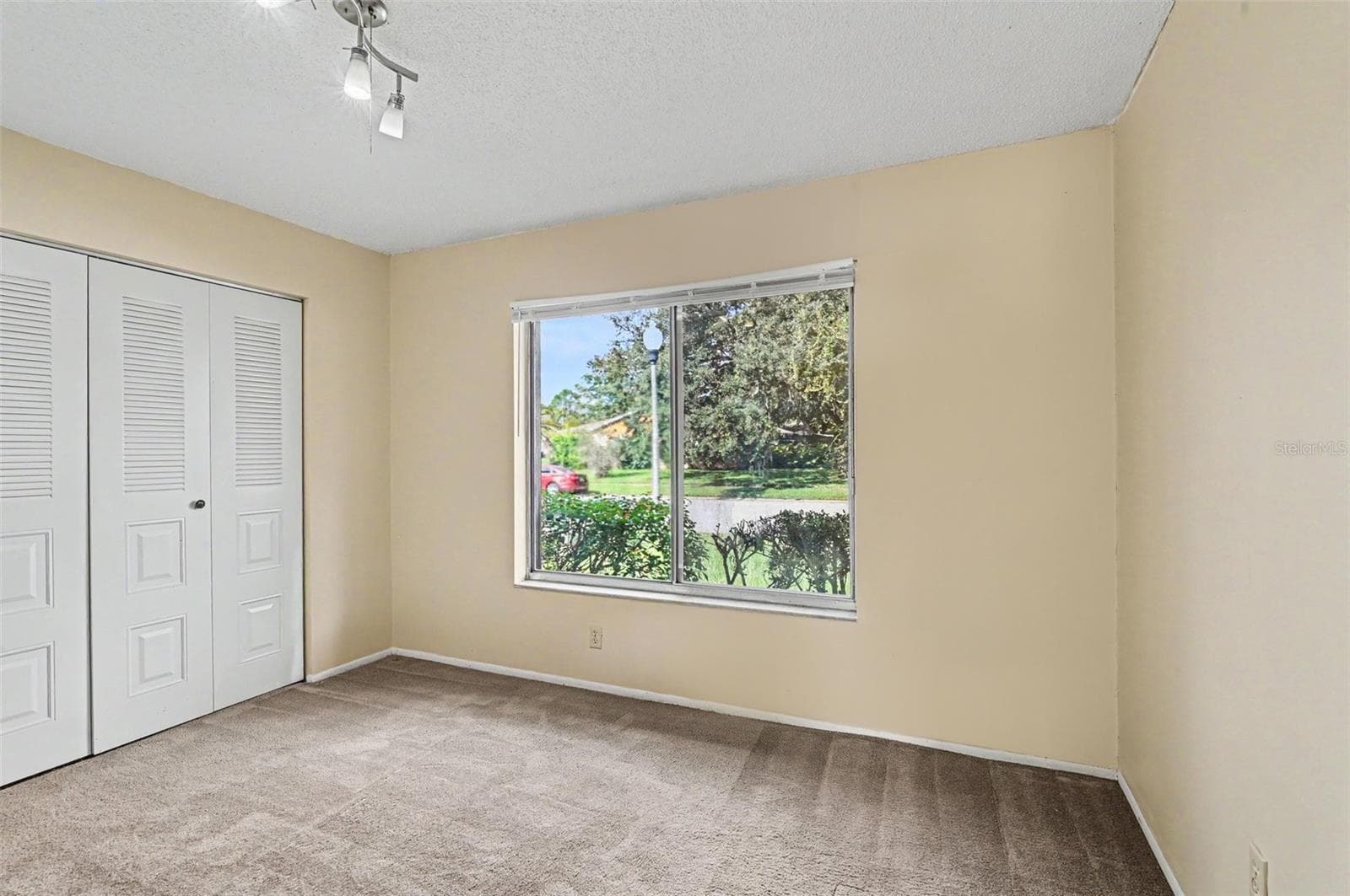 Single Family Residence at 10443 LARISSA ST, ORLANDO, photo 27 of 41
