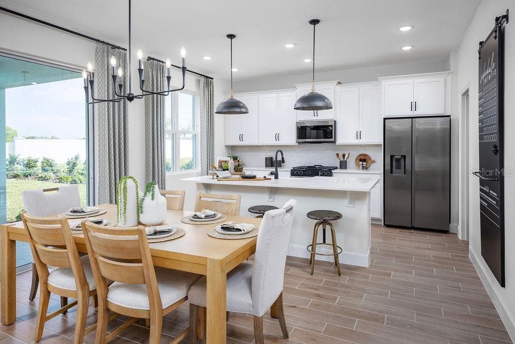 Kitchen & Dining Room - 4716 LAUREL SITE LOOP, APOPKA