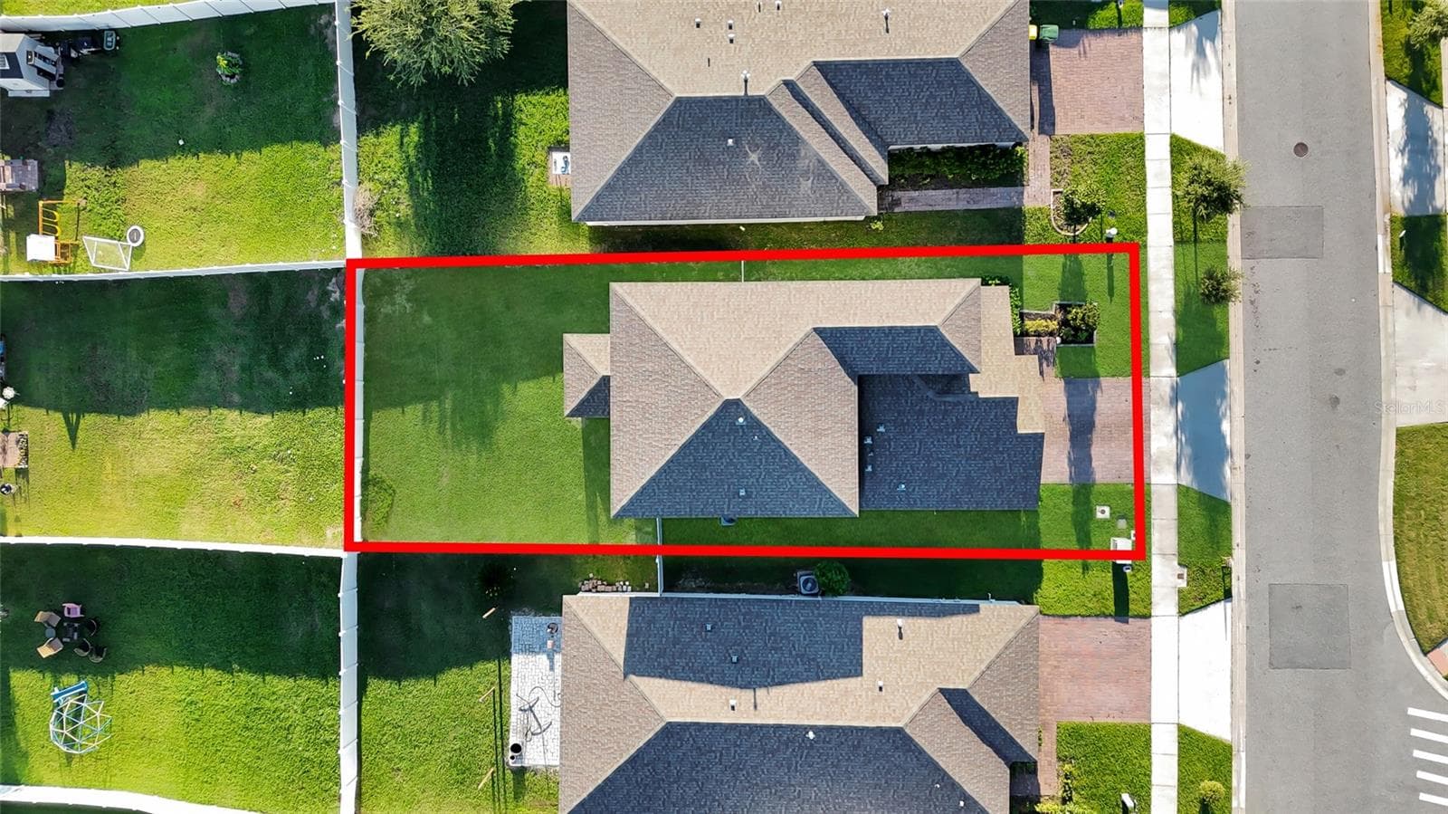 Single Family Residence at 29789 ANAHID DR, LEESBURG, photo 38 of 42