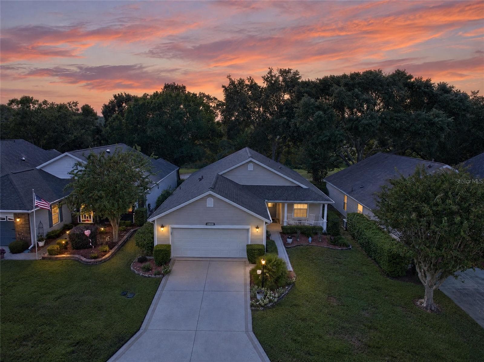 25005 CRANES ROOST CIR