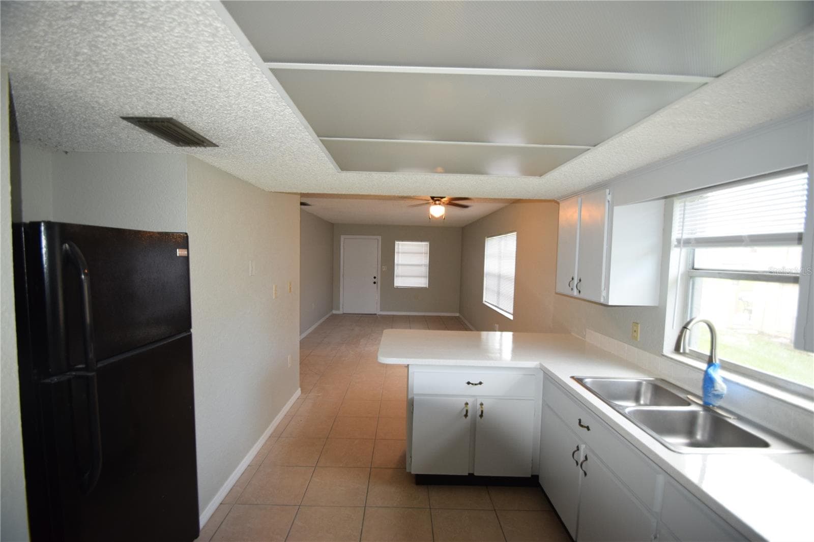 Duplex at 822 & 830 SHIRLEY ANN TRL, LAKELAND, photo 15 of 27