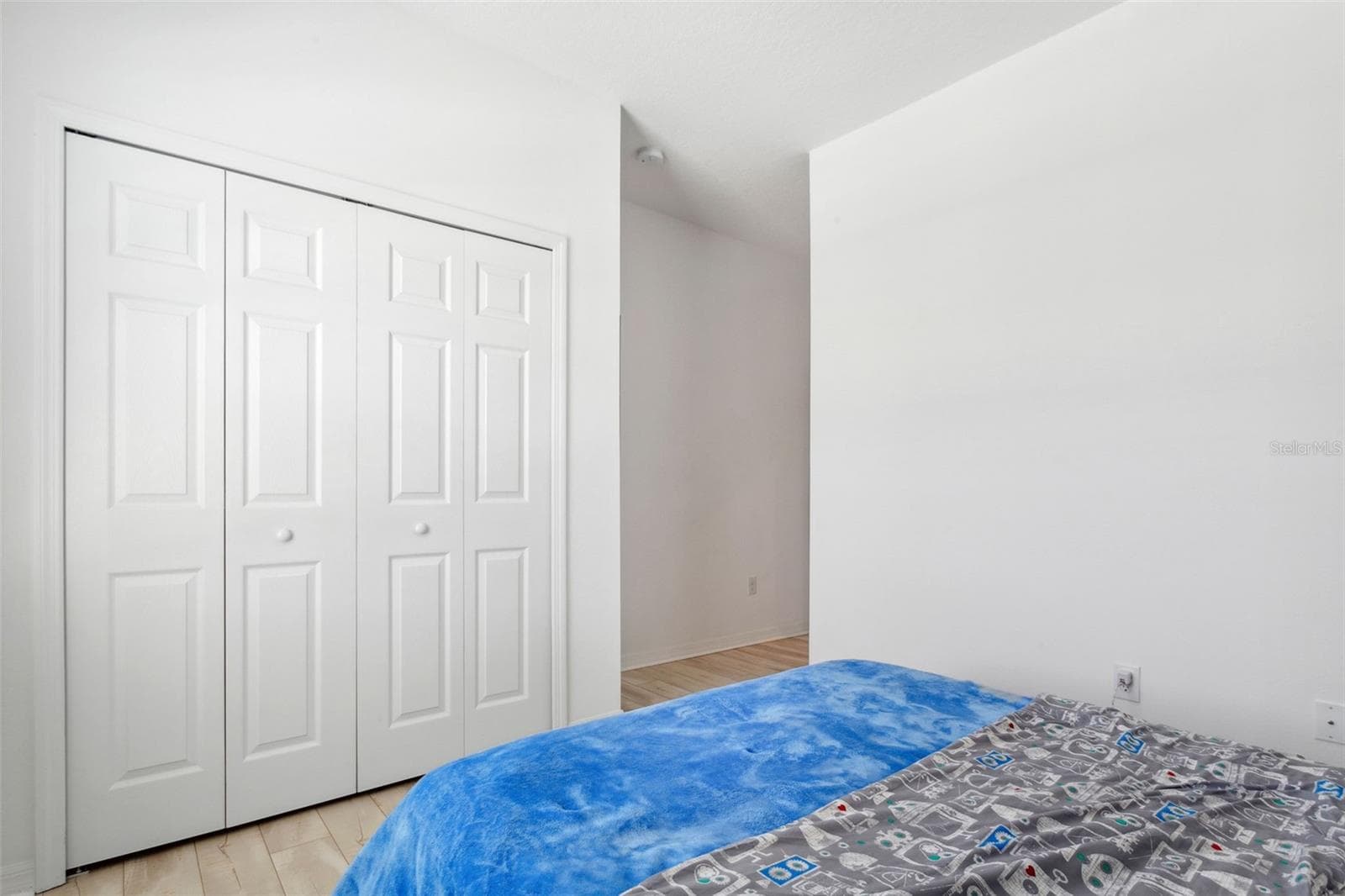 Townhouse at 5732 SKYTOP DR, LITHIA, photo 16 of 25