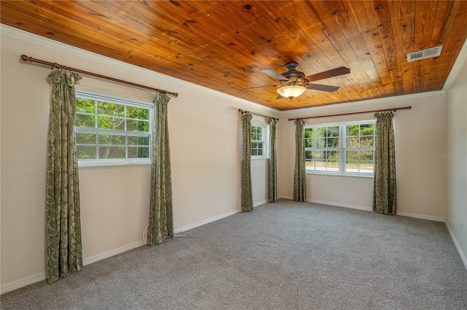 MASTER EN SUITE - 613 PALM AVE, LAKE WALES
