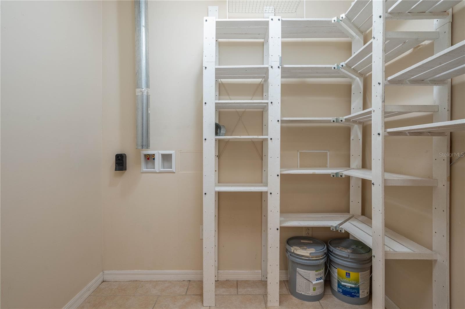 PANTRY/LAUNDRY - 613 PALM AVE, LAKE WALES