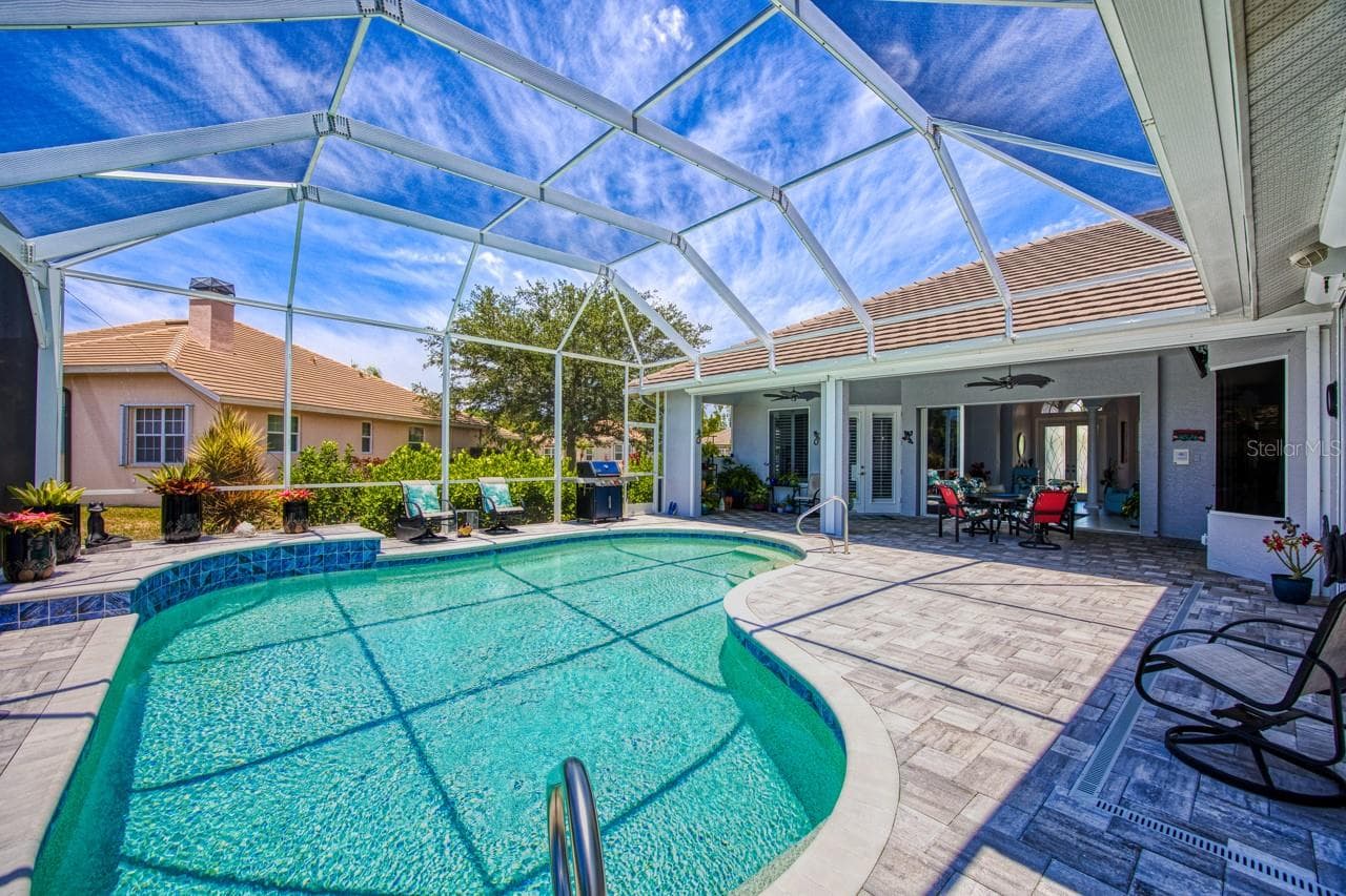 Resurfaced pool and tile 2022 - 8625 SOUTHWIND BAY CIR, FORT MYERS