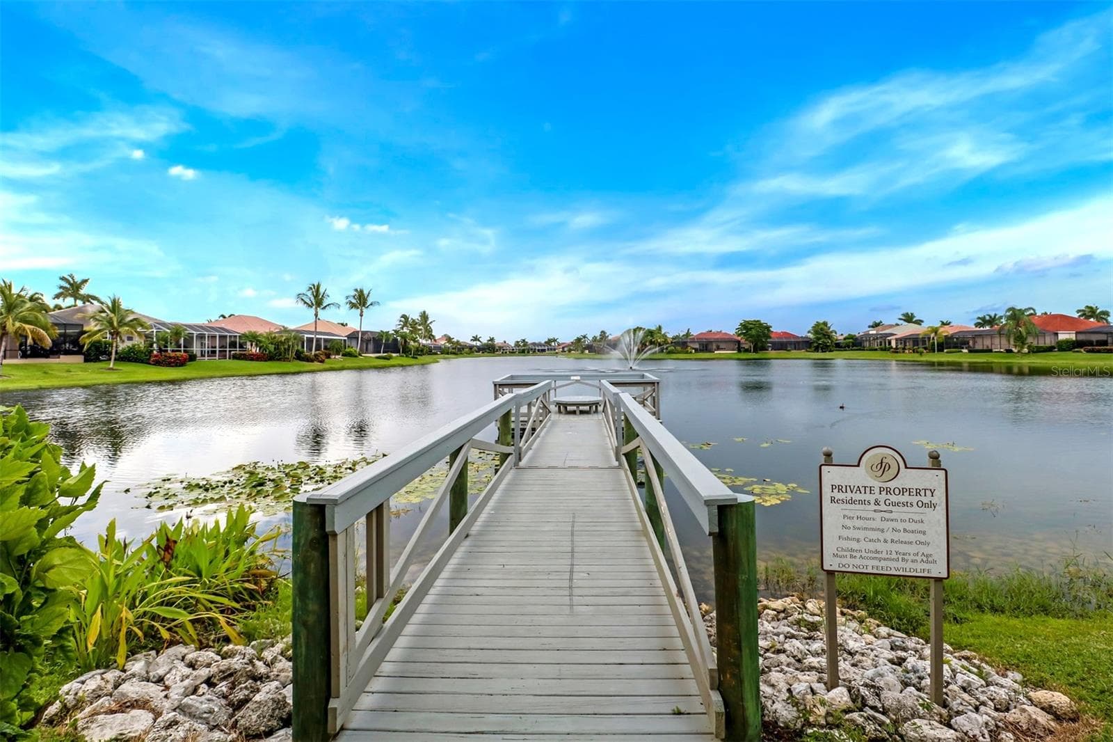 fishing pier - 8625 SOUTHWIND BAY CIR, FORT MYERS